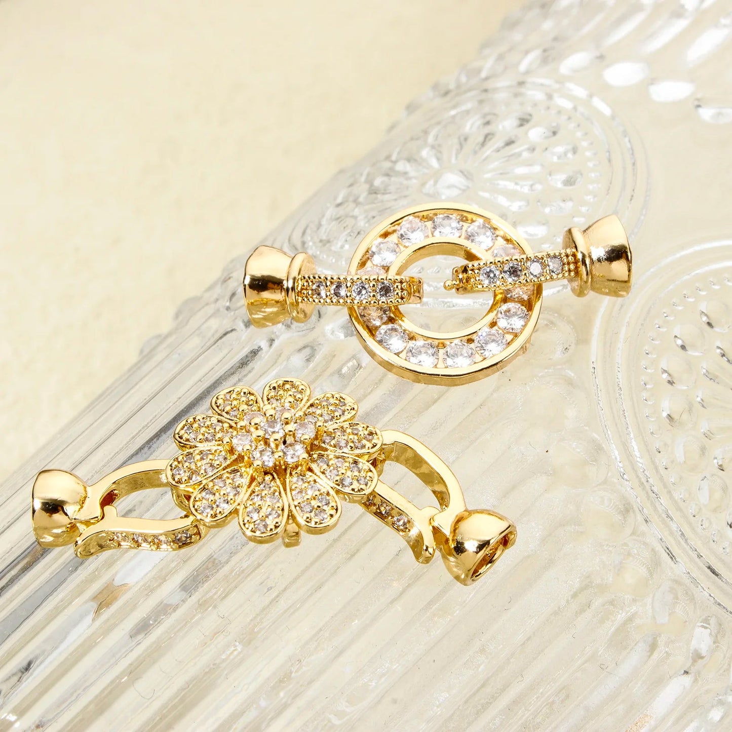 1pc Brass Fold Over Clasps Gold Color Round Flower Bowknot Clear Cubic Zirconia Charms DIY Necklace Bracelet Jewelry Findings - Avero