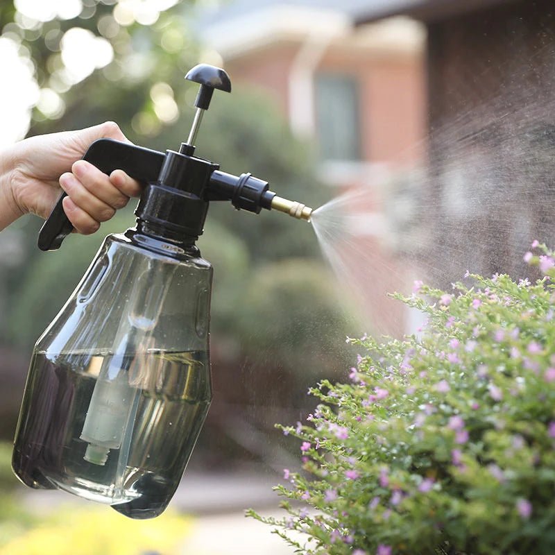 1pc Premium Plastic Pressure Spray Bottle - Powerful Air Pressure Technology, Adjustable Nozzle, High - Pressure Mist Sprayer for - Avero