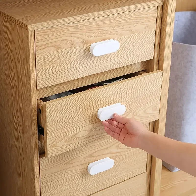 2 PCS Self - Adhesive Window, Cabinet & Drawer Handles - Ideal for Door, Wardrobe Sliding Door as an Organizing Auxiliary Device - Avero