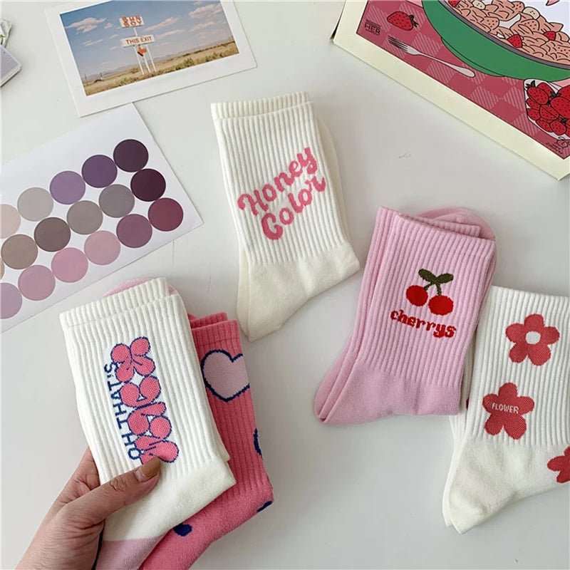 Women's Cute Korean Fashion Socks Love Heart Square Funny Casual Comfy Street Hip Hop Skateboard Daily Trendy Footwear - Avero