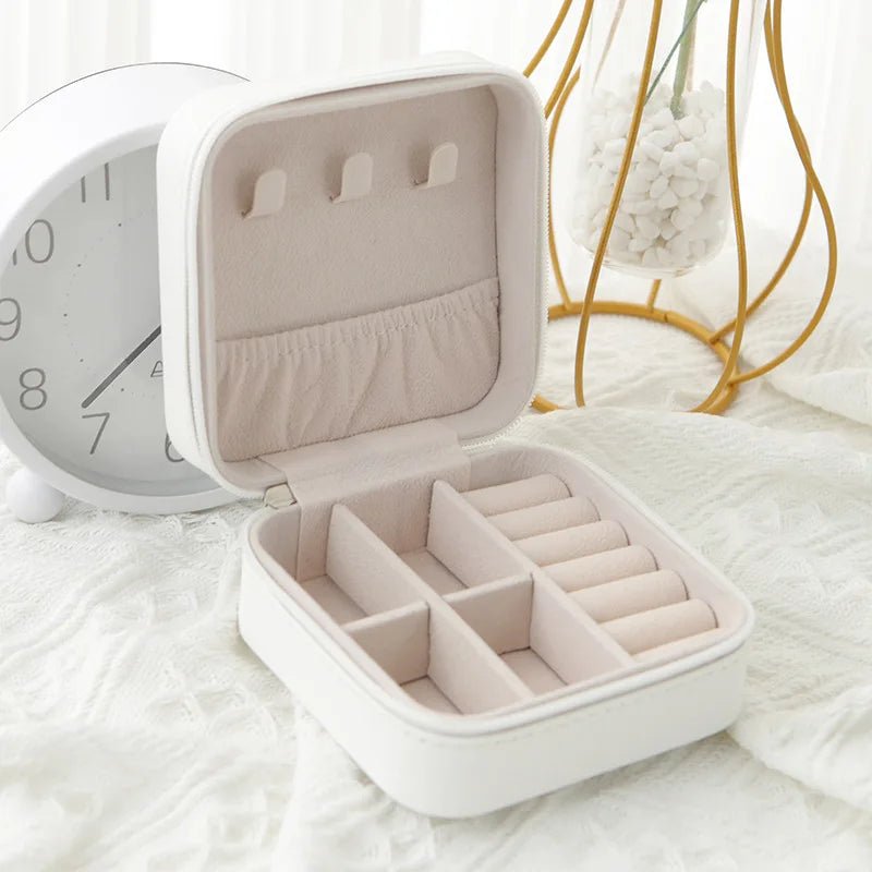 1pcs Single Layer Storage Box Ladies Travel Leather Jewelry Box Classic Black Pure White Fashion Pink Storage Box - Avero