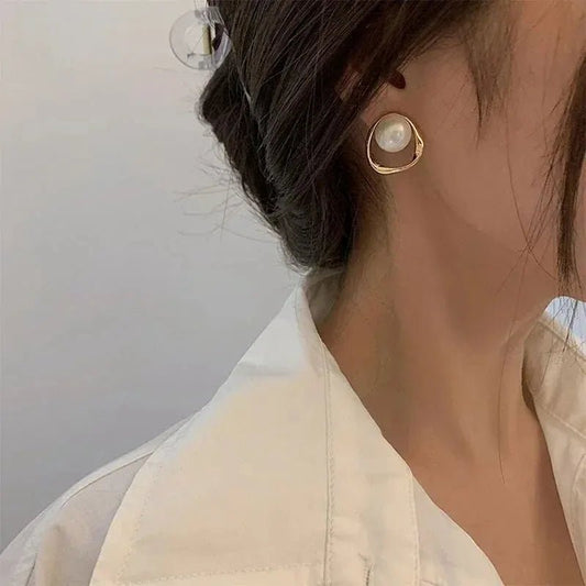 Imitation Pearl Earring for Women Gold Color Round Stud Earrings Korean Delicate Irregular Design Unusual Fashion Jewelry - Avero