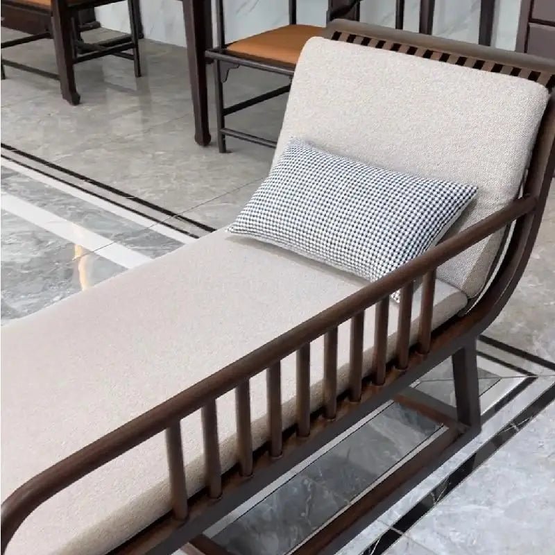 Unique Minimalist Royal Chair Luxury Nordic Pouf Salon Kitchen Royal Chair Camping Ergonomic Wood Tabourel Trendy Furniture - Avero