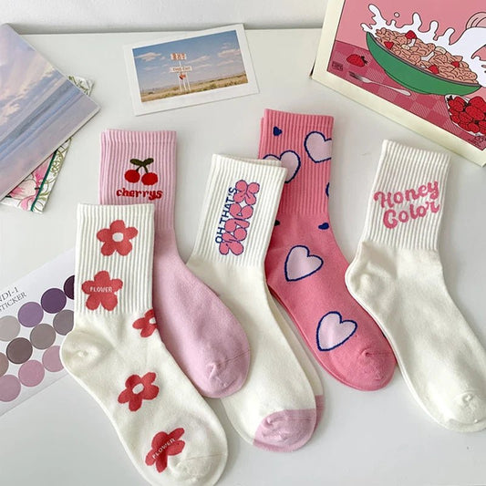 Women's Cute Korean Fashion Socks Love Heart Square Funny Casual Comfy Street Hip Hop Skateboard Daily Trendy Footwear - Avero